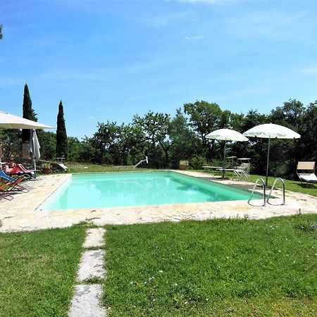 La Fontaiola Villa Le Piazze Luaran gambar